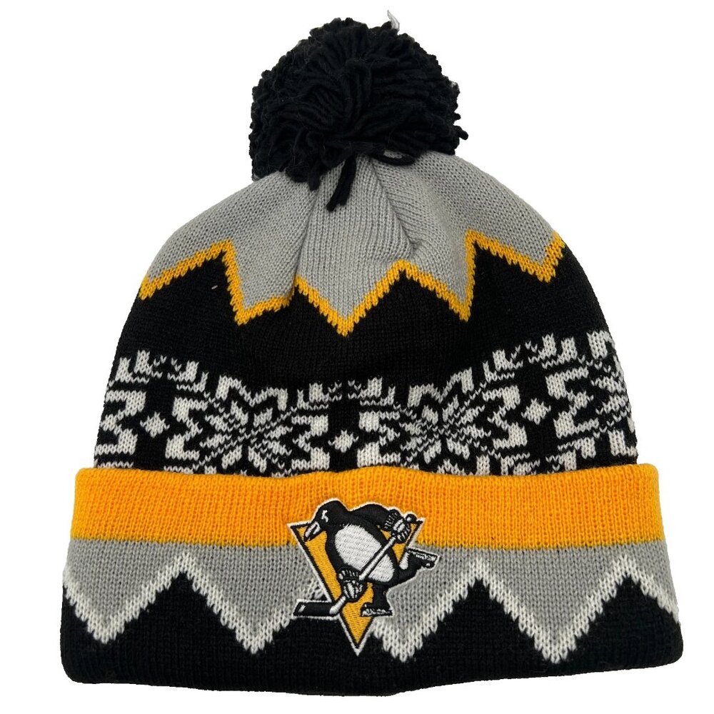 Adidas Unisex Gray Yellow Snowflake Pittsburgh Penguins NHL Team Beanie Hat NWT